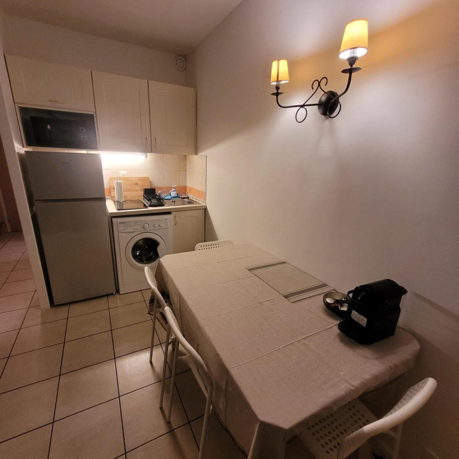 06U - Beautiful Studio In Residence - Swimming Pool And Tennis Court Saint-Laurent-du-Var Extérieur photo
